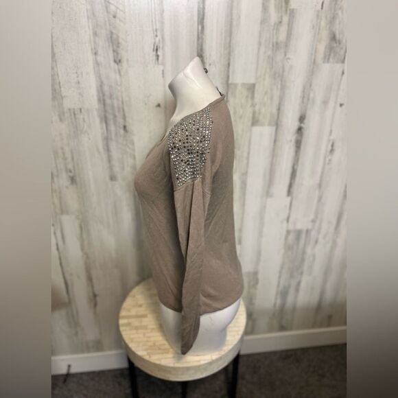 Brown sweater  - Picture 5 of 7